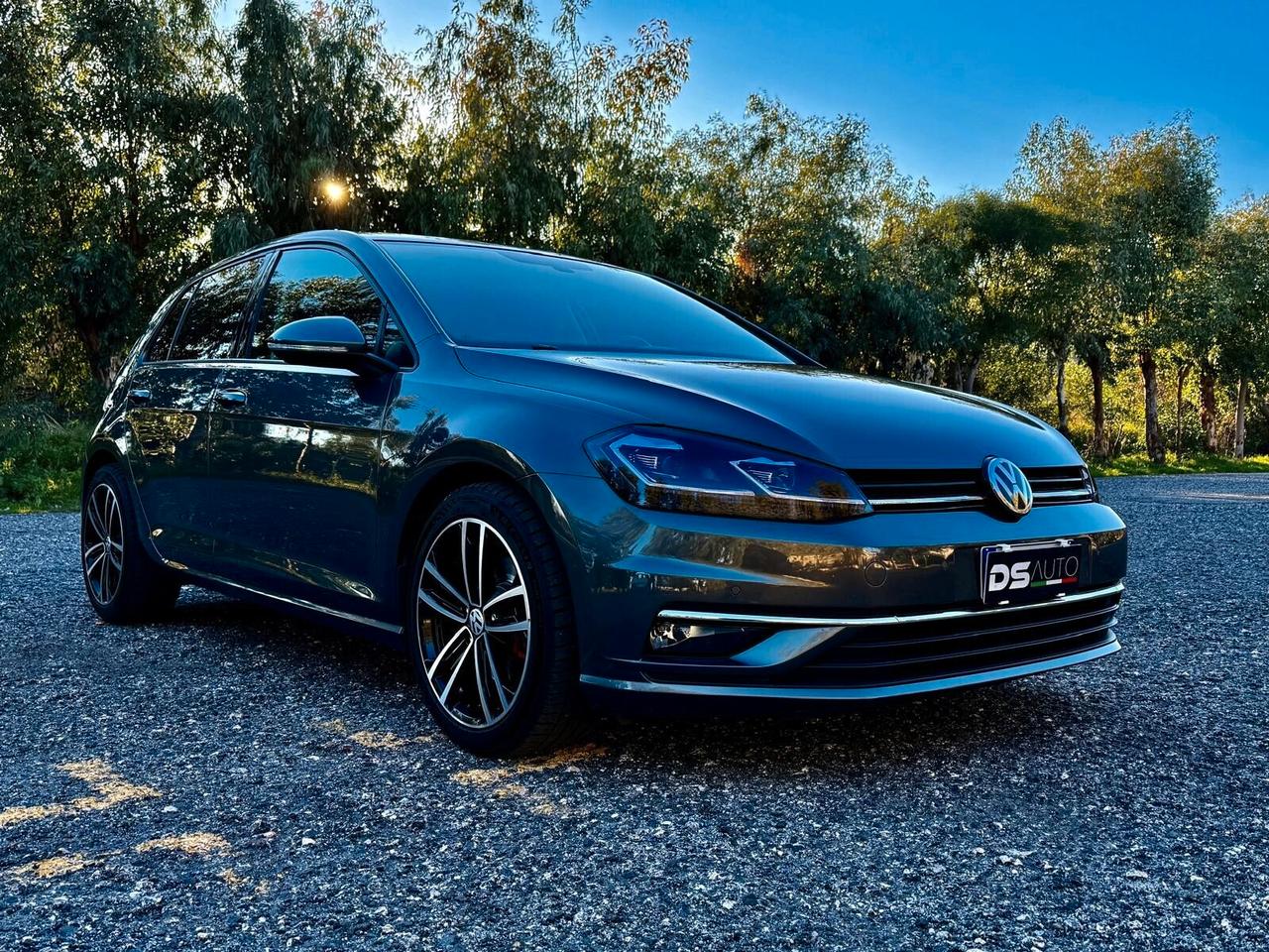 VOLKSWAGEN GOLF 1.6 TDI 115 CV DSG SPORT R LINE
