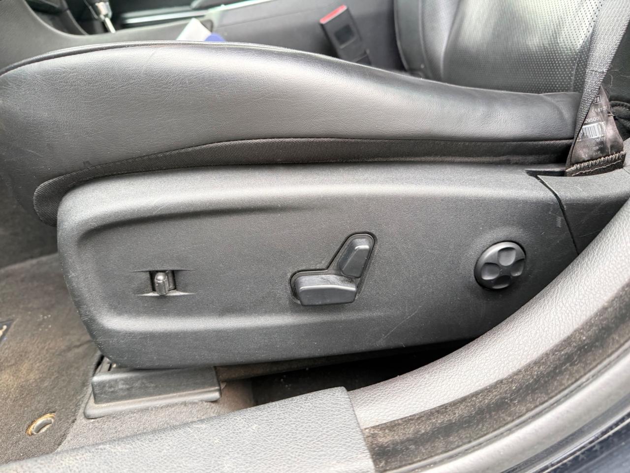 Lancia Thema 3.0 V6 239 CV Platinum Full optional