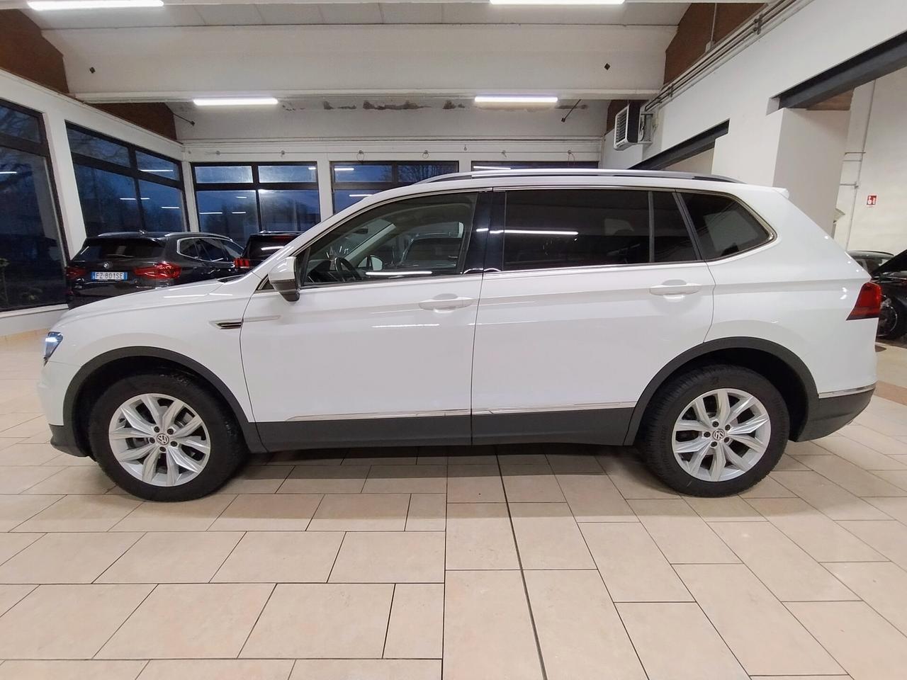 VOLKSWAGEN Tiguan Allspace 2.0TDI DSG Advanced - 2021