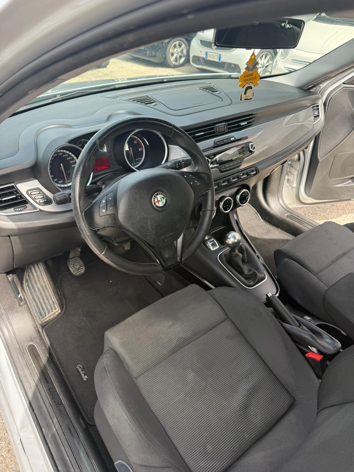 Alfa Romeo Giulietta 1.6 JTDm-2 105 CV Distinctive