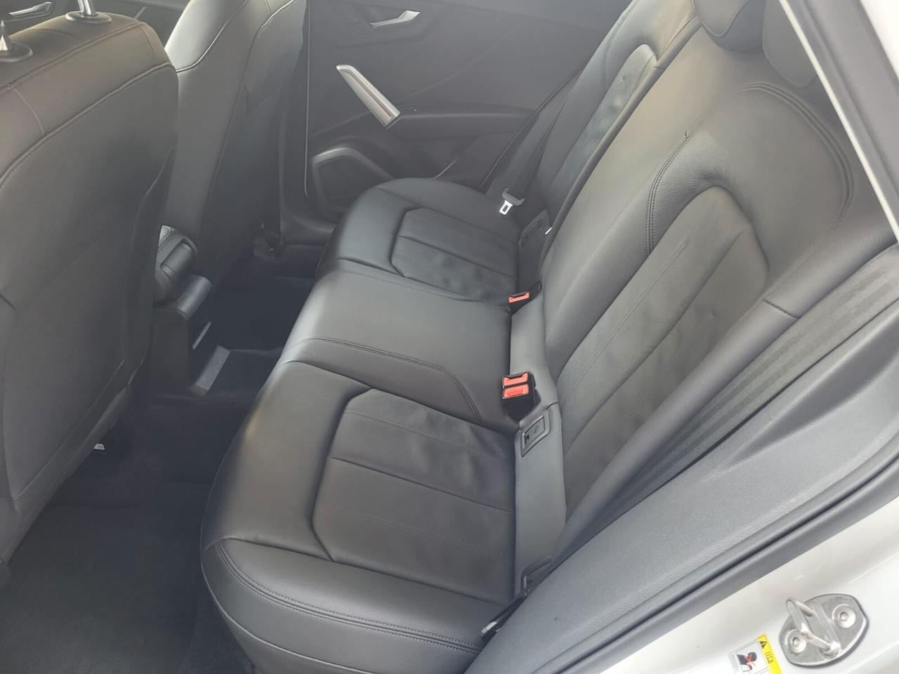 Audi Q2 1600 Tdi S-Line Edition+Fari Led+Audi Connect...