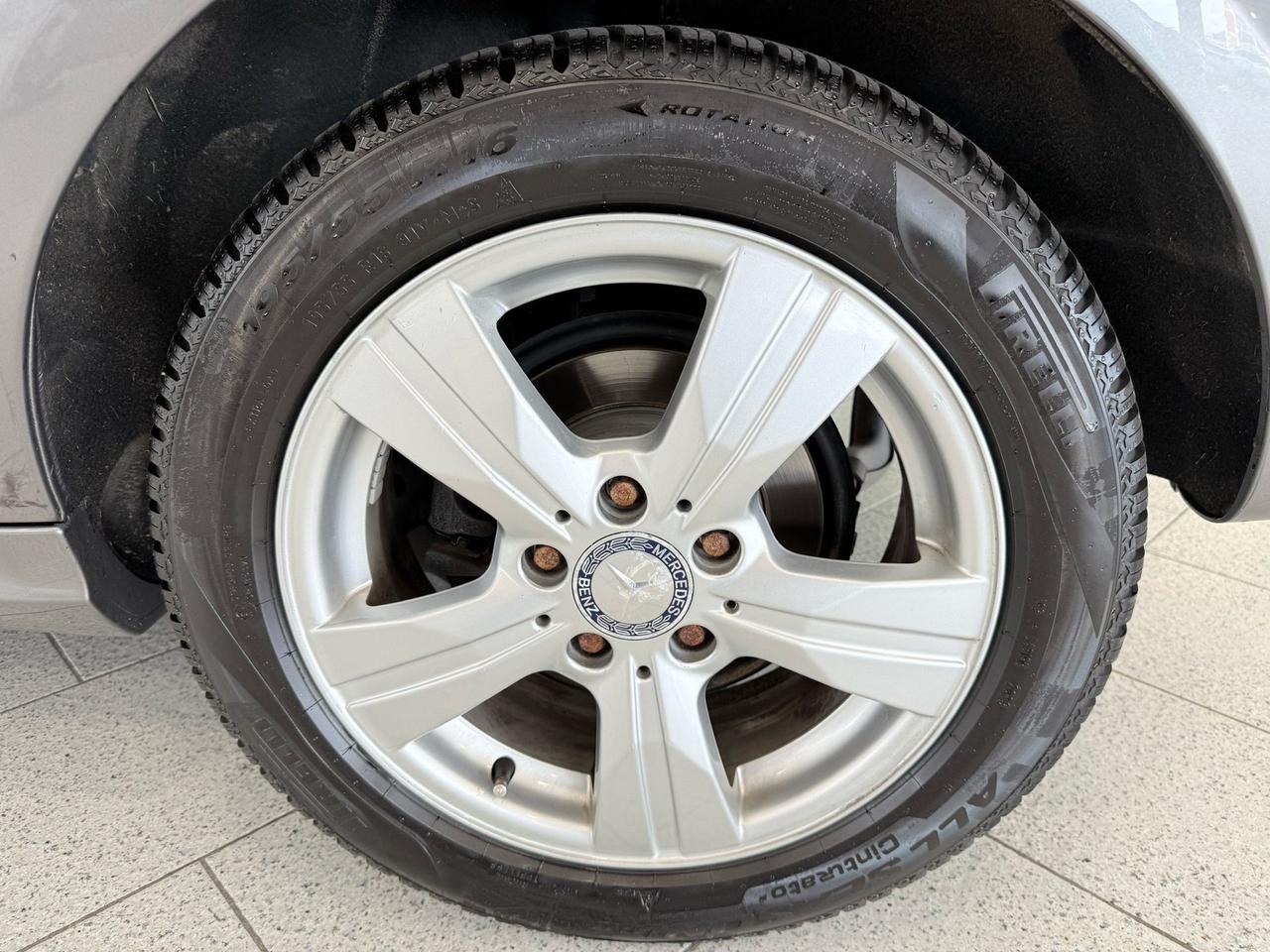 Mercedes-Benz A 180 CDI Premium 109cv