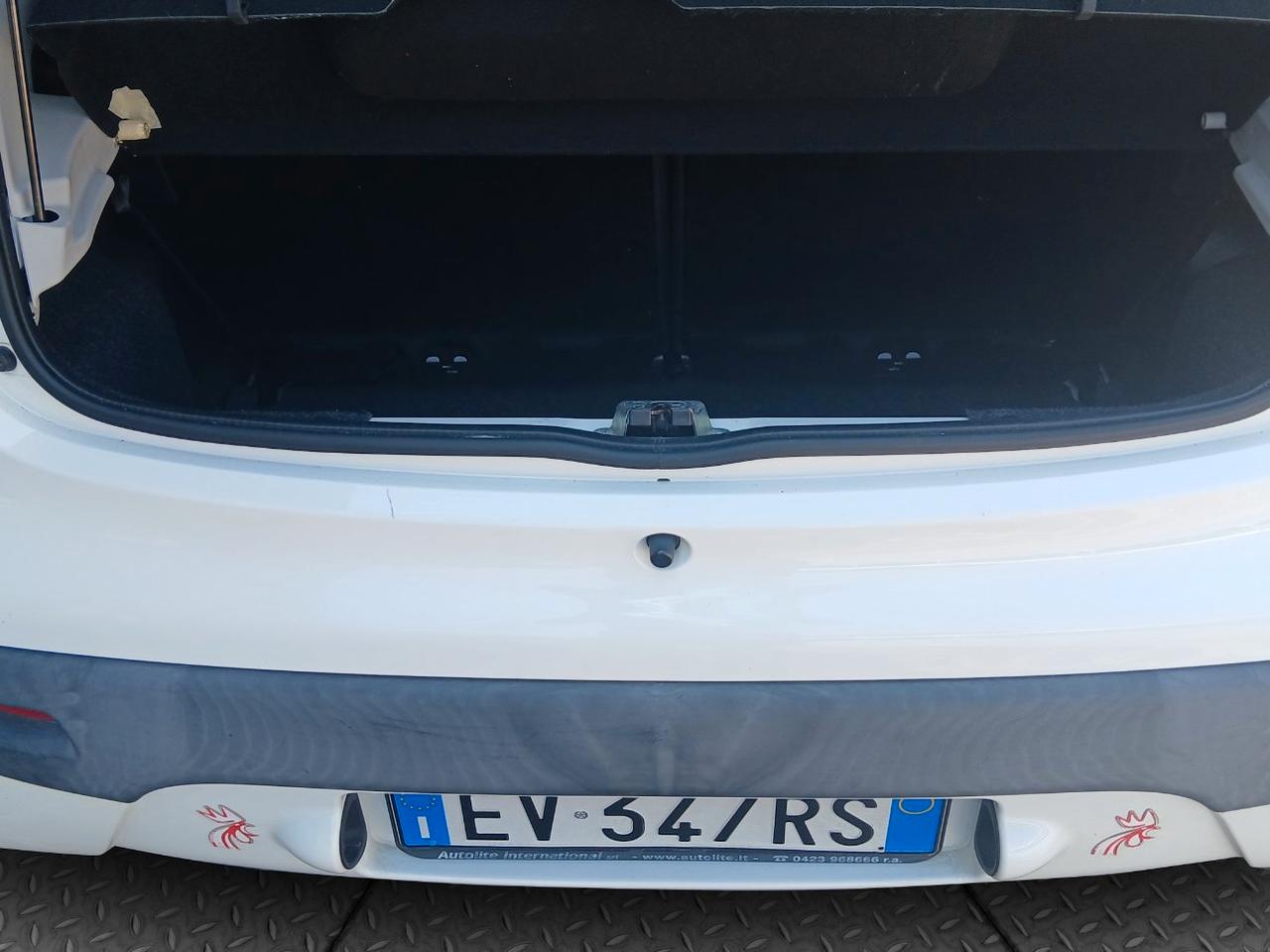 Peugeot 107 5 Porte 107 5p 1.0 12v Active
