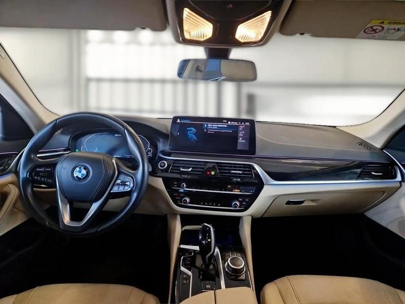 BMW 530 XDRIVE BUSINESS AUTO TOURING STATION WAGON