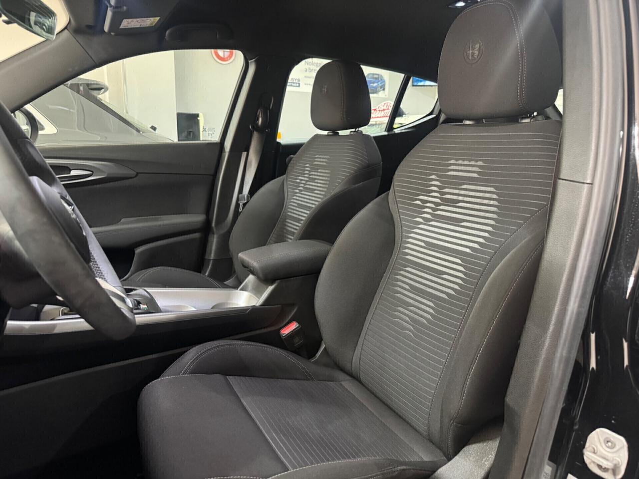 Alfa Romeo Tonale 1.6 diesel 130 CV TCT6 Super