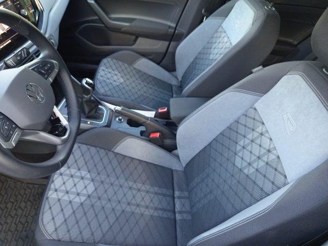 VOLKSWAGEN Taigo 1.0 TSI 110 CV DSG R-Line