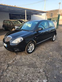Lancia Ypsilon 1.2 69 CV PLATINUM