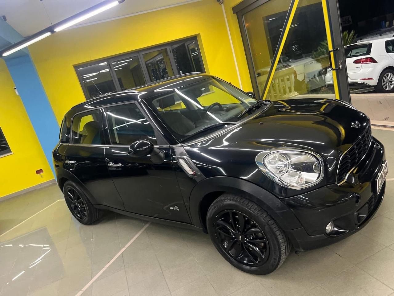 Mini Cooper SD Countryman 2.0 ALL4 garantita 12 mesi cambio automatico