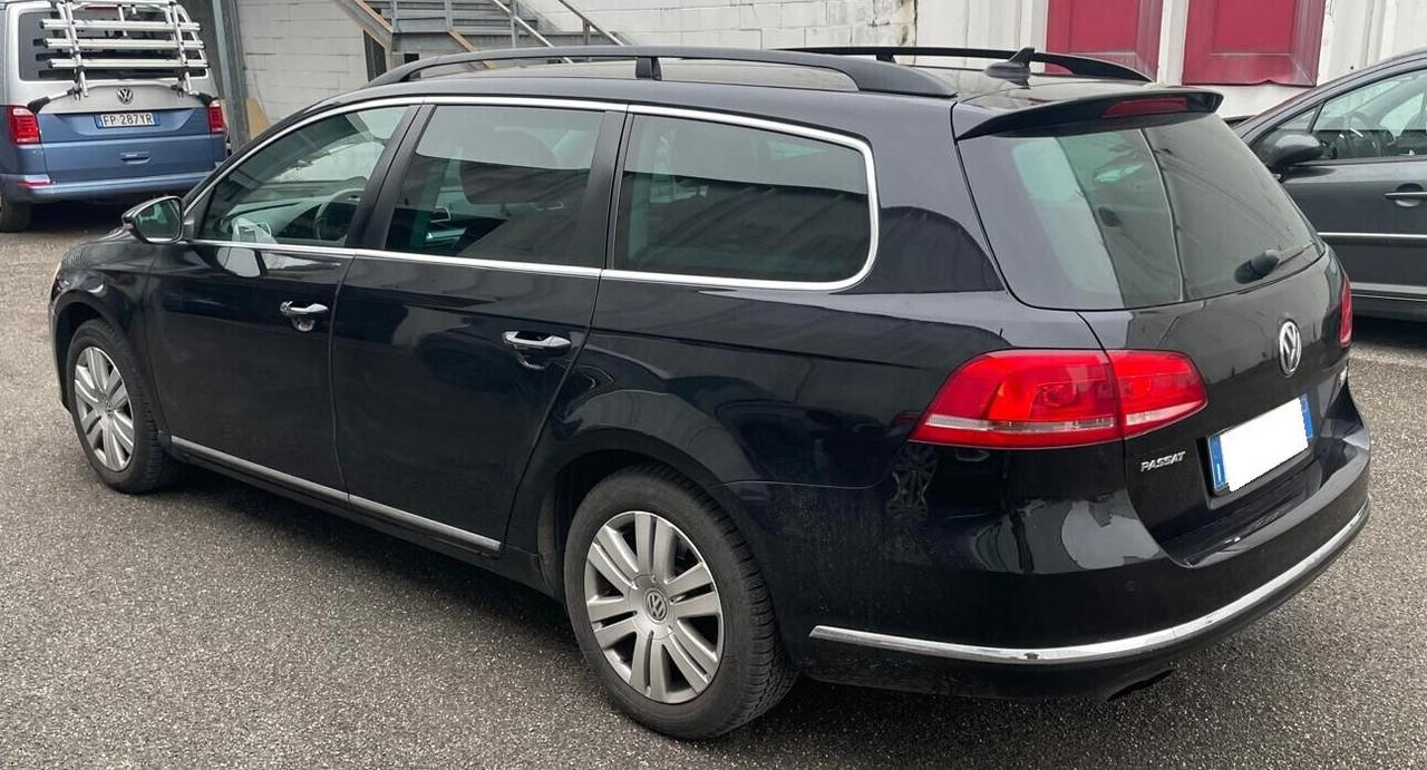 VW PASSAT VARIANT 2.0 TDI 140Cv. DSG COMFORT