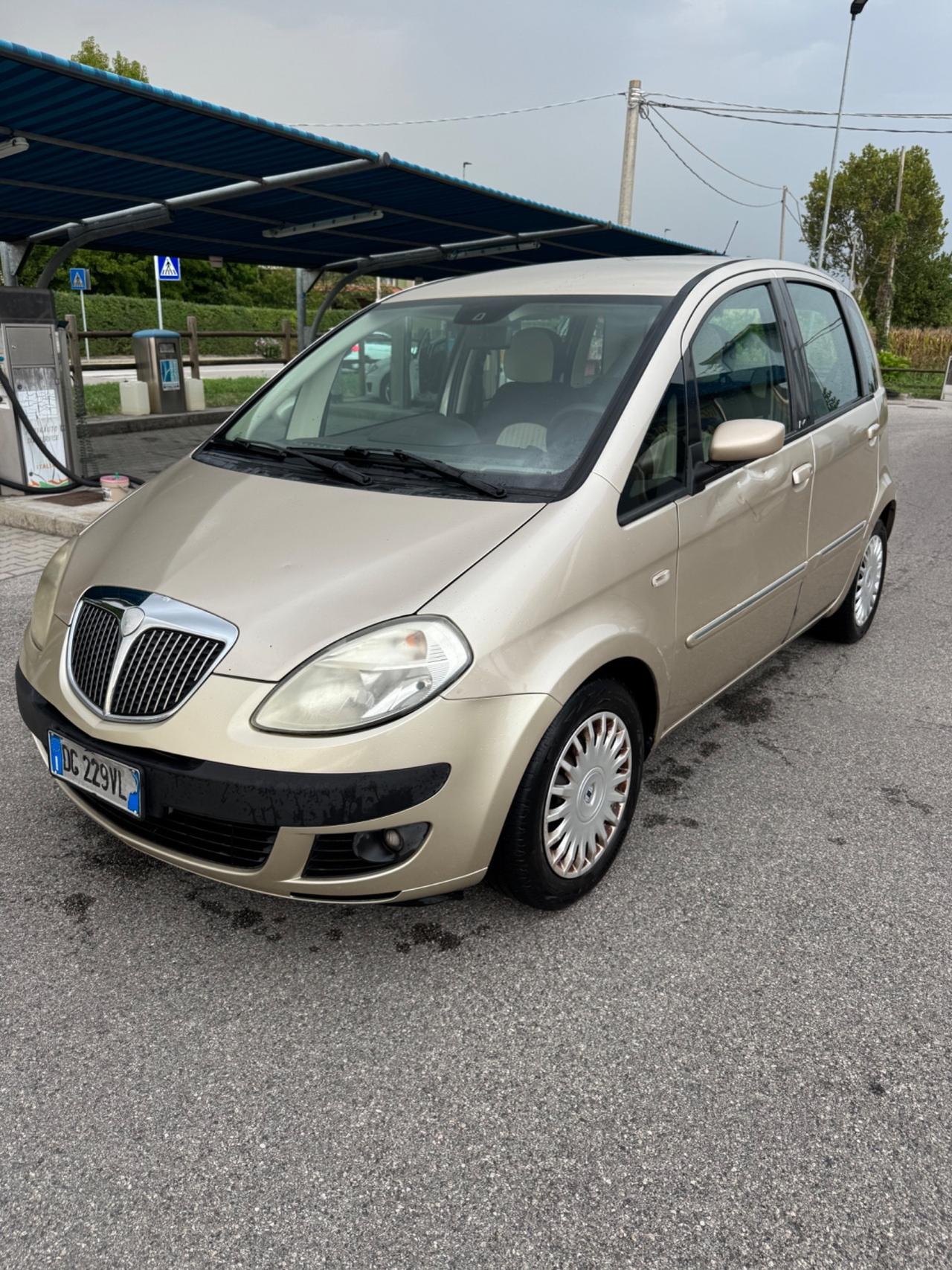 Lancia MUSA 1.4 16V Oro