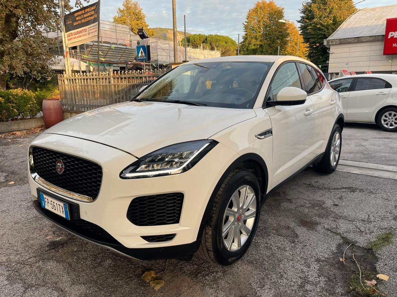 Jaguar E-Pace 2.0D 150 CV AWD aut. R-Dynamic HSE