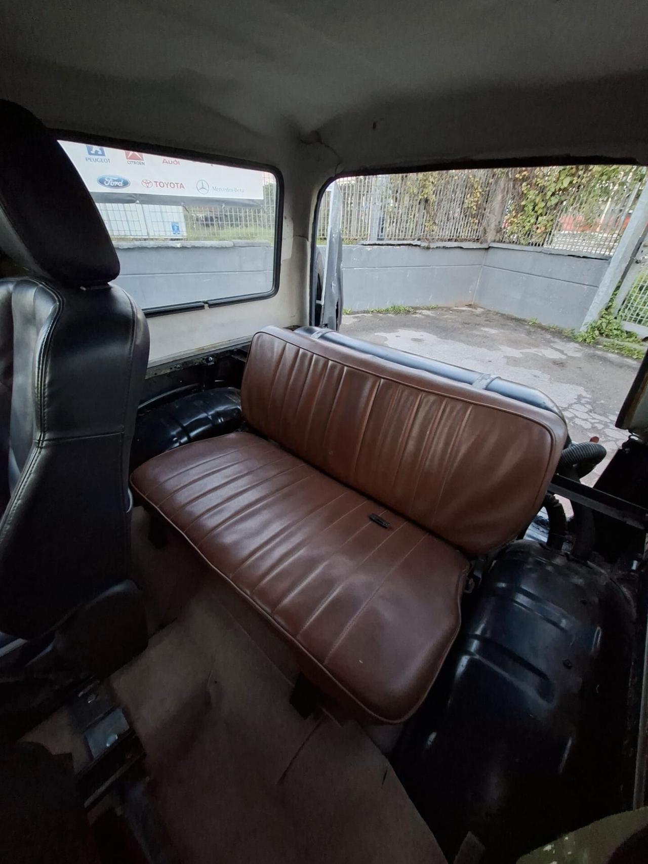 Suzuki SJ 410 SJ410 Cabriolet De Luxe