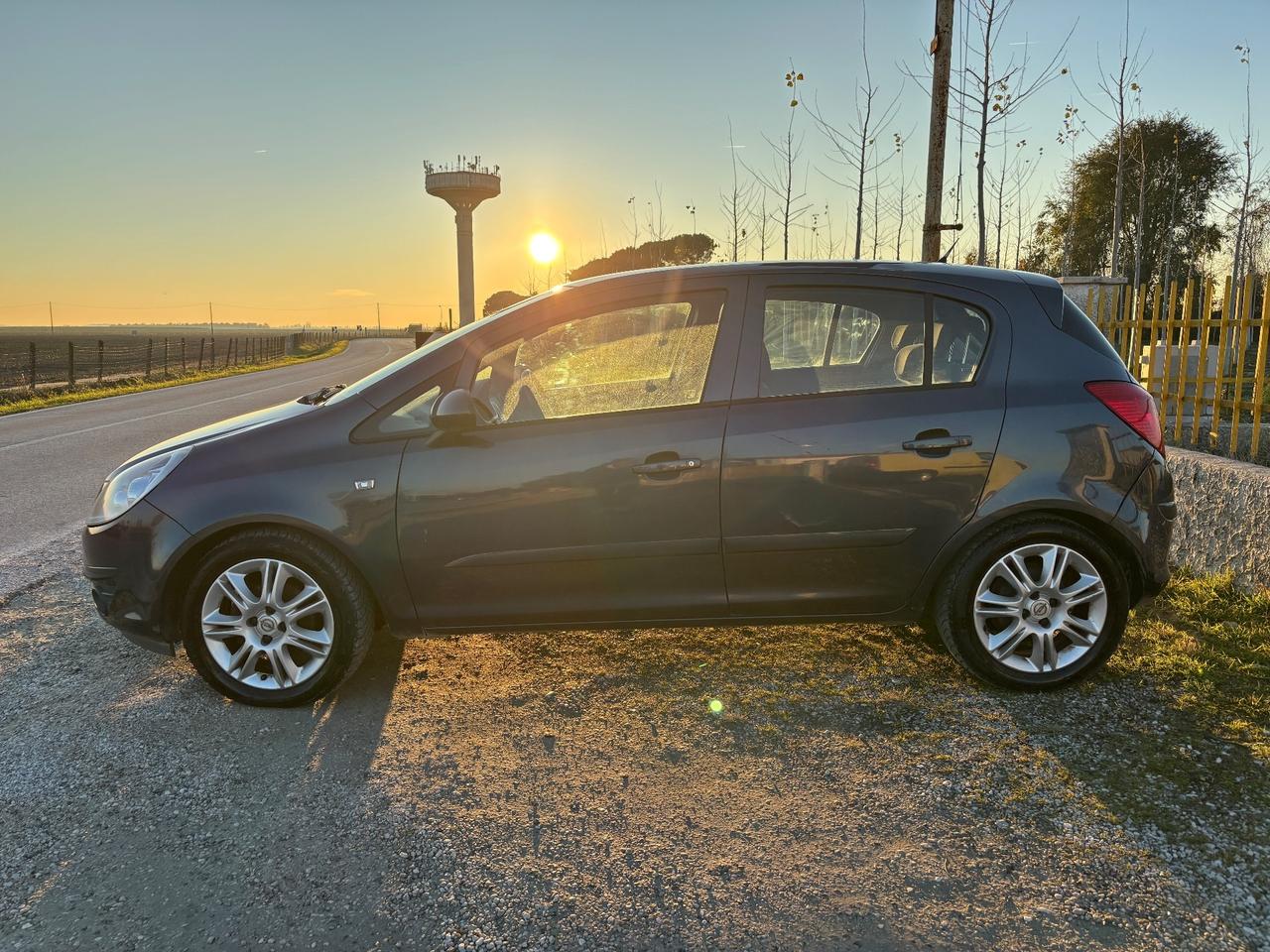 Opel Corsa 1.2 5 porte Easytronic Club