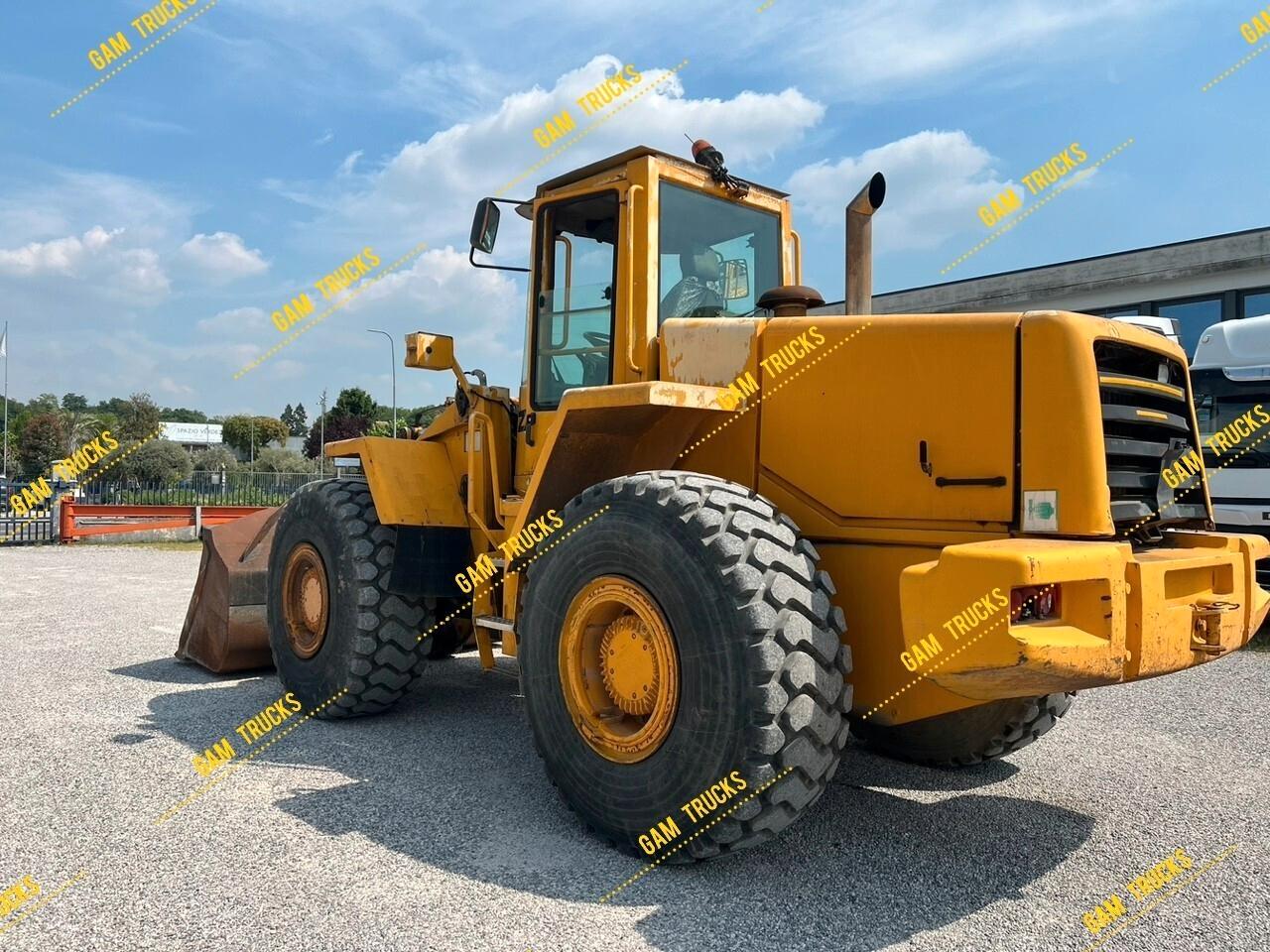 JCB 456 B pala gommata