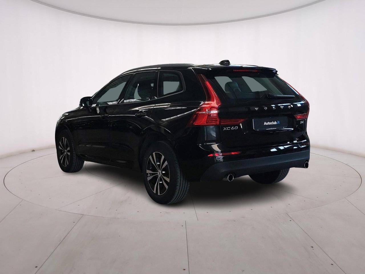 Volvo XC60 2.0 b4 Momentum awd