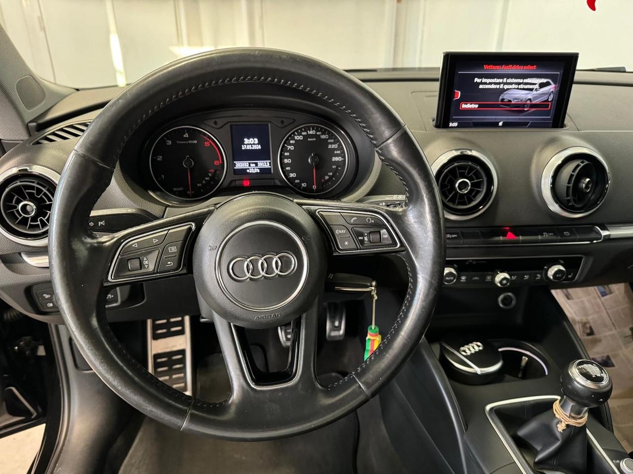 Audi A3 SPB 2.0 TDI SLINE TETTO PANORAMICO