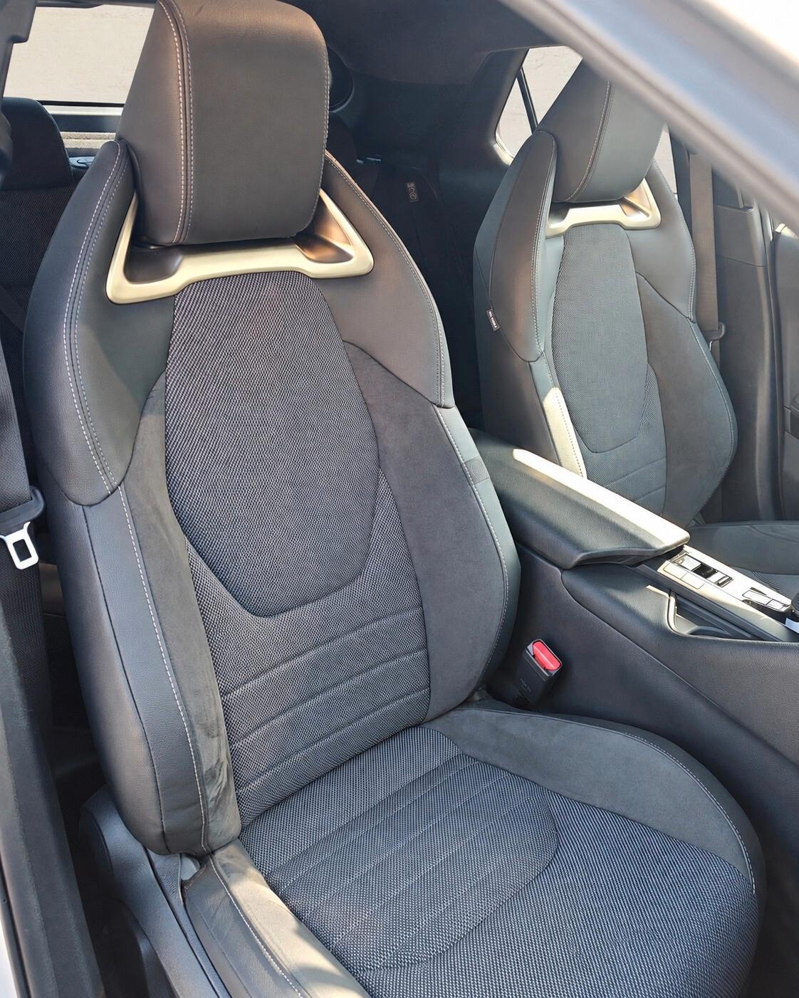 TOYOTA C-HR 1.8 FULL HYBRID 140 CV LOUNGE E-CVT