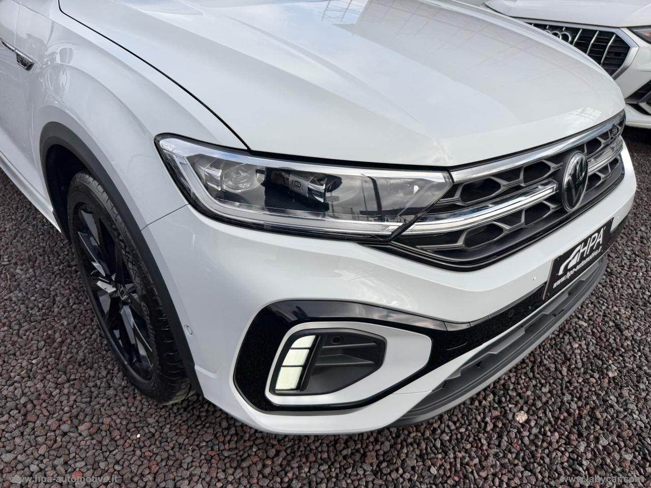 VOLKSWAGEN T-Roc 2.0TDI R-LINE NAVI LED PELLE MATRIX