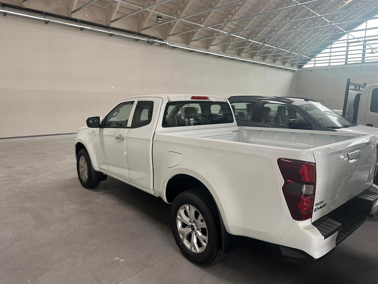 Isuzu D-Max N60 NUOVO SPACE BB 1.9TDI 164CV CASSONE LUNGO 180CM PRONTA CONSEGNA!!