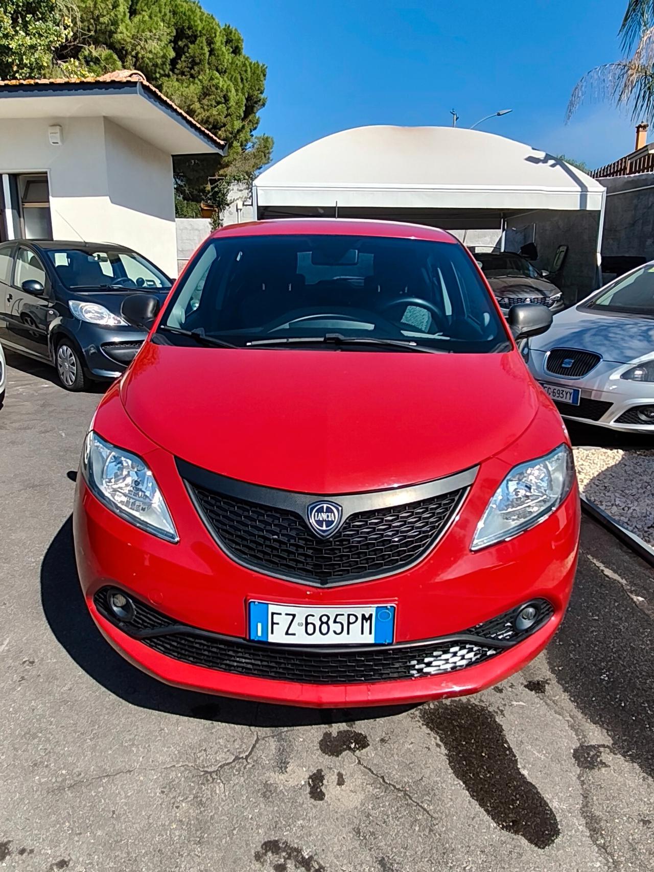 Lancia Ypsilon 0.9 TwinAir 5 porte Metano Ecochic Gold