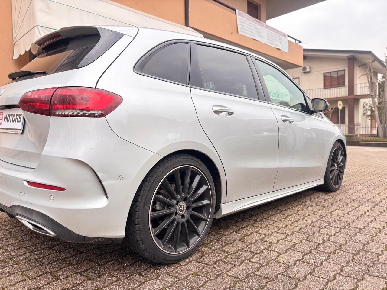 Mercedes-benz B 180 d Automatic Business Extra