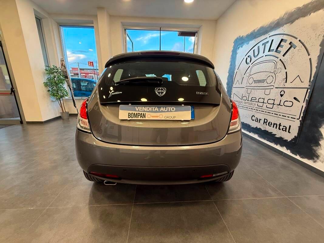 Lancia Ypsilon III 1.0 firefly hybrid Gold s&s 70cv 5p.ti