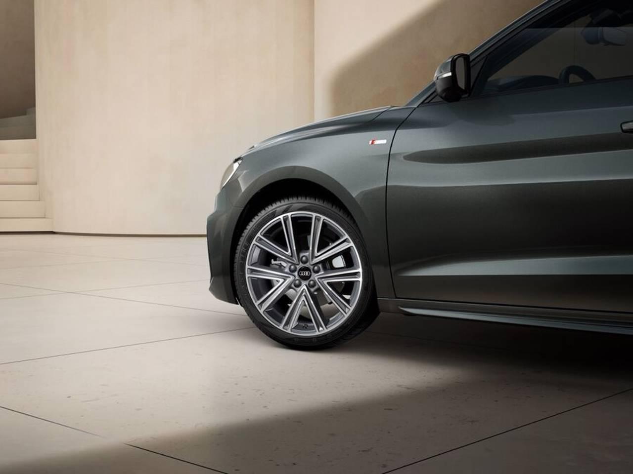 AUDI A1 SPORTBACK 30 TFSI S-LINE EDITION