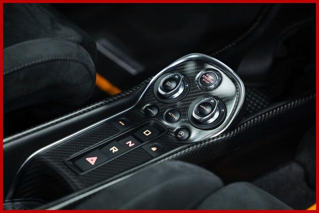 MCLAREN 570S Coupé | FULL CARBON SPEC | SEDILI SPORTIVI