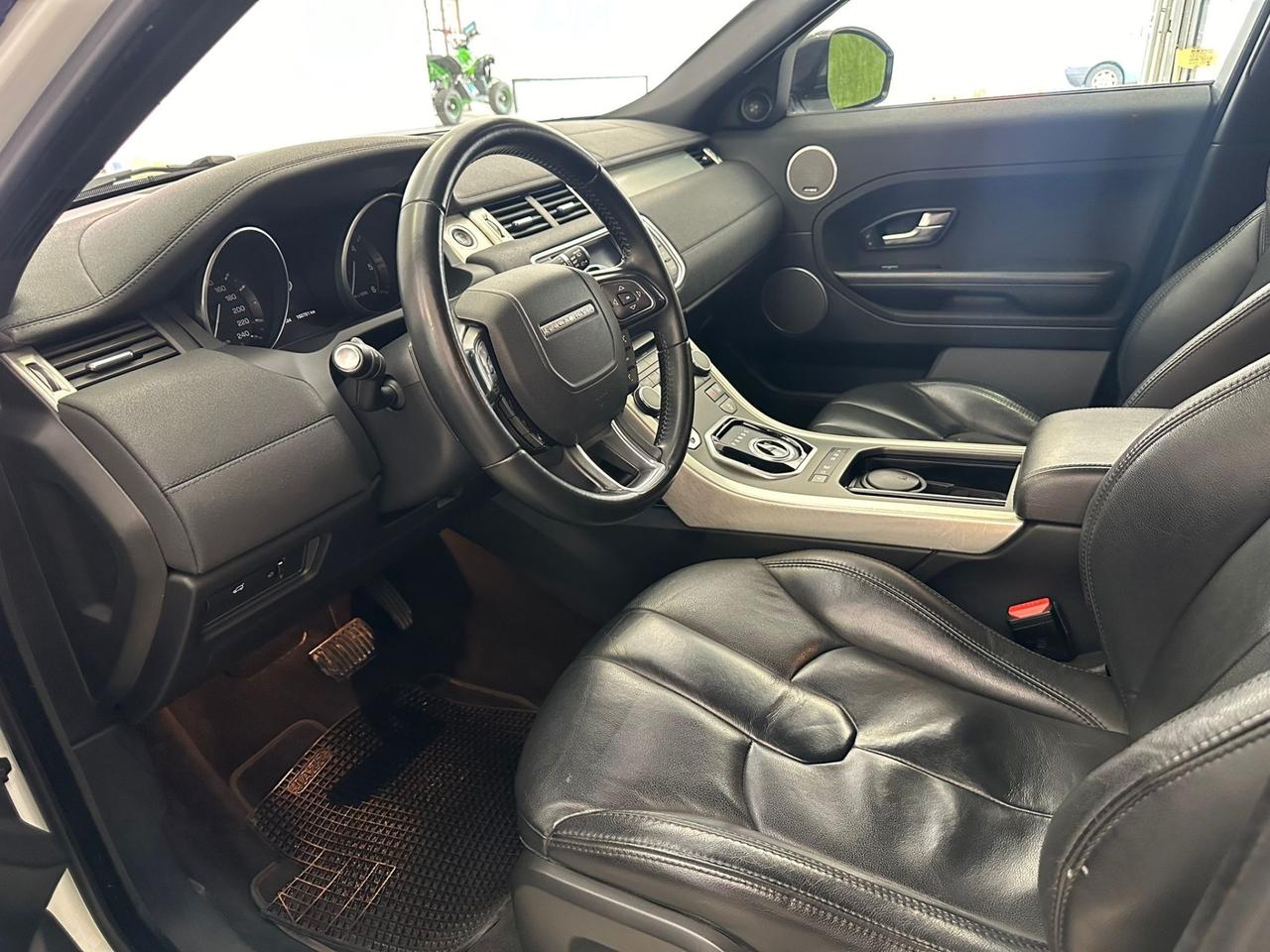 Land Rover Range Evoque 2.2 TD4 5p. Pure Tech Pack