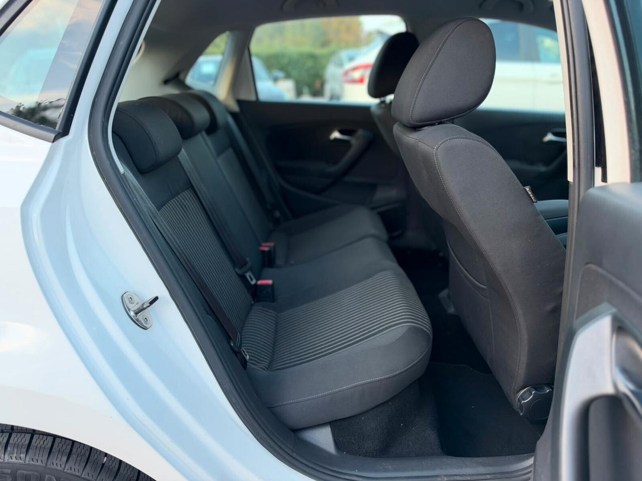 Volkswagen Polo 1.4 DSG 5 porte Highline