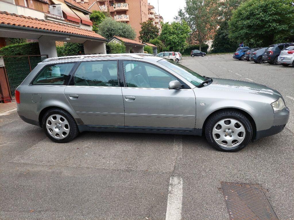 Audi A6 3.0 V6 cat Avant quattro full opt.euro4 ok areaB