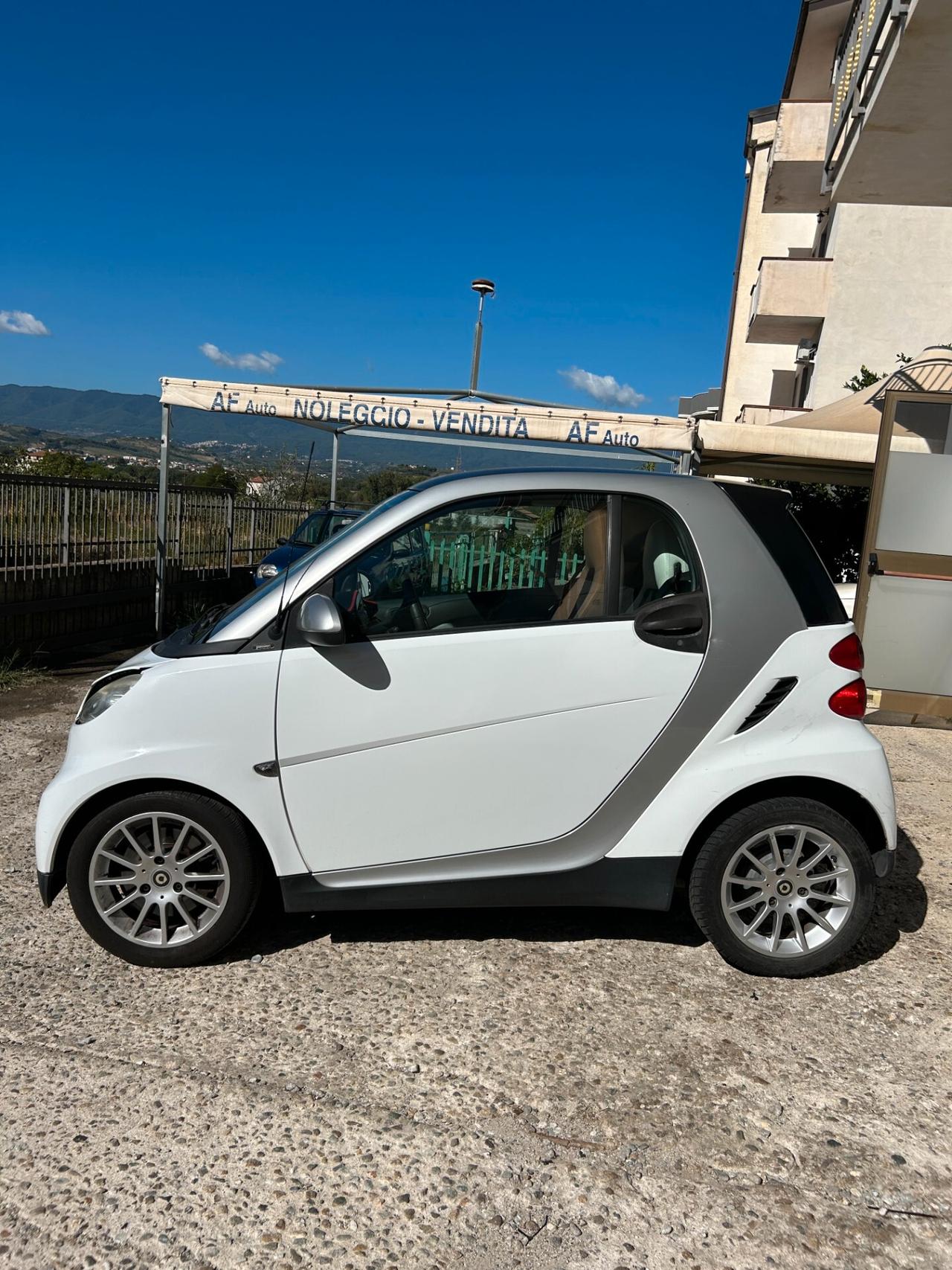 Smart ForTwo 1.0 coupé limited
