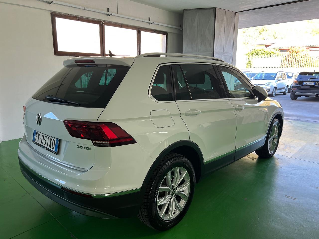Volkswagen Tiguan 2.0 TDI SCR DSG 4MOTION Executive BMT