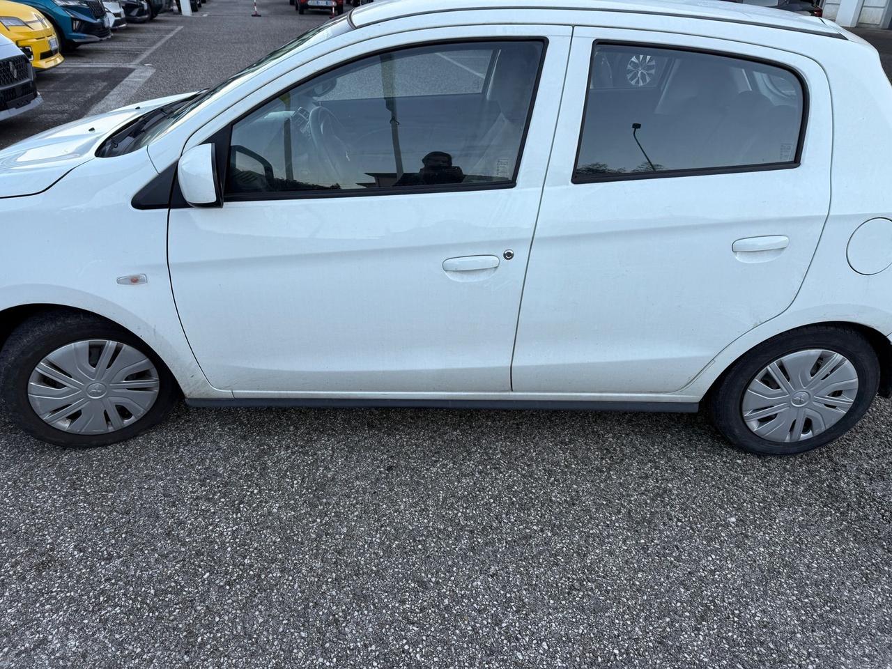 Mitsubishi Space Star 1.0 Invite