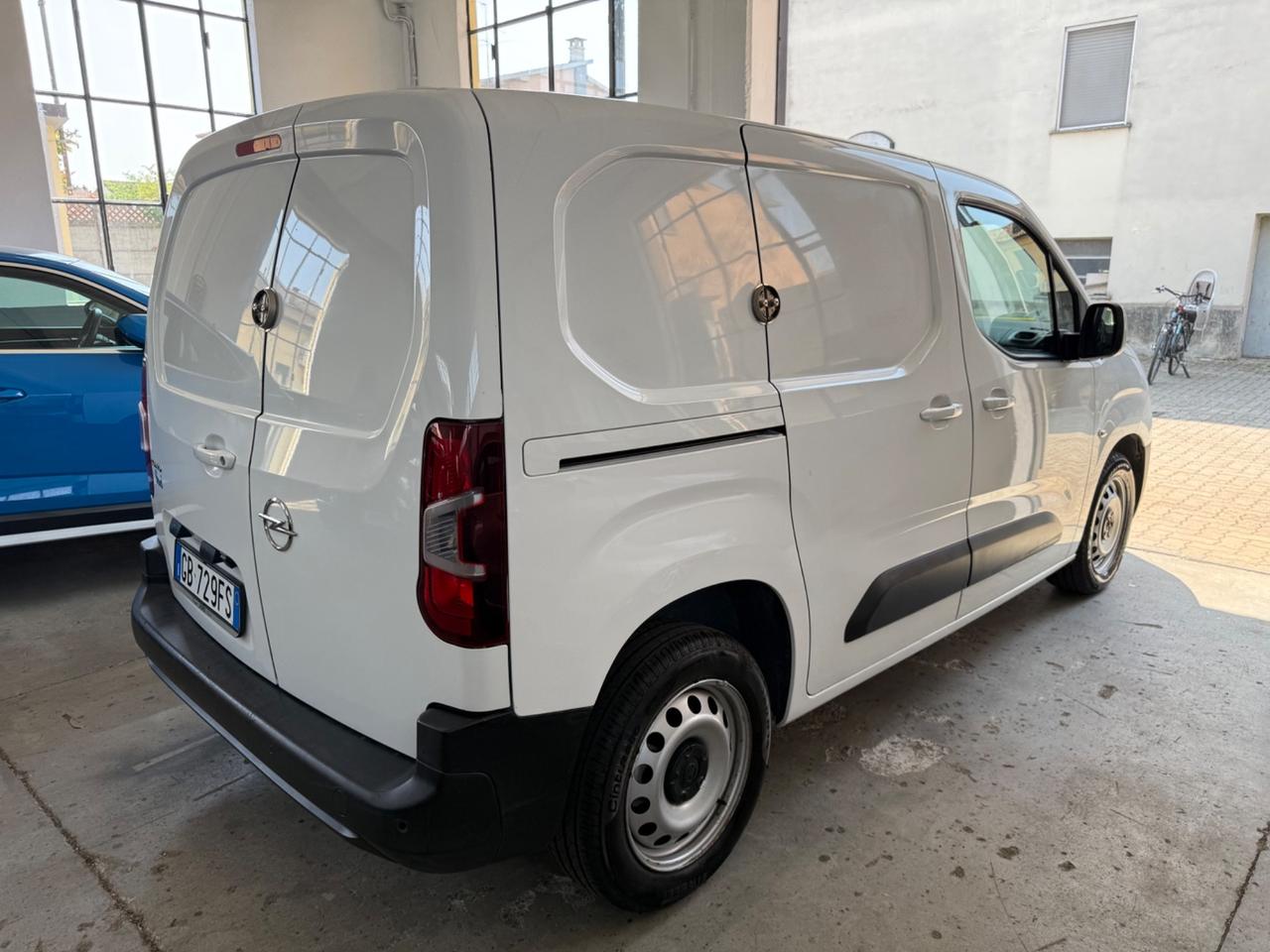 Opel Combo Cargo 1.5 Diesel 130CV S&S AT8 PC 1000kg Edition