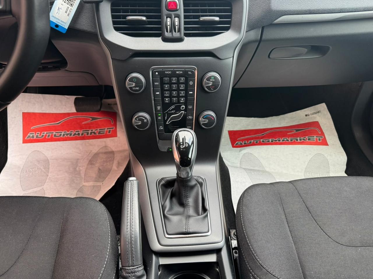 Volvo V40 D2 120cv Geartronic Kinetic