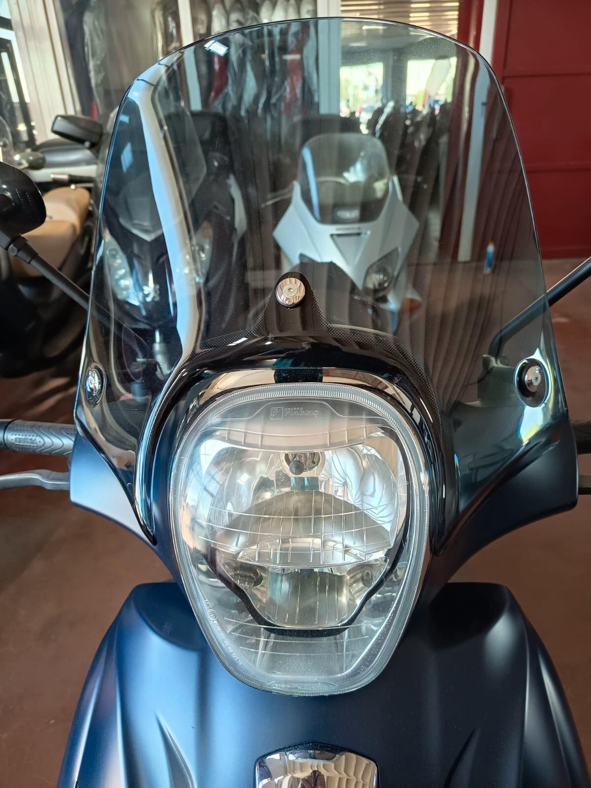 Piaggio Beverly 350