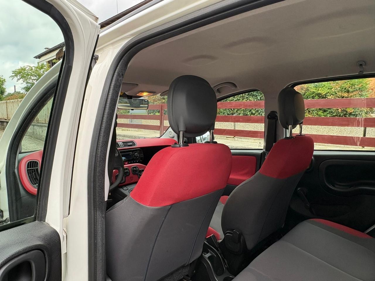 Fiat Panda 0.9 TwinAir Turbo Natural Power Lounge