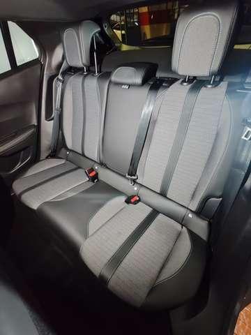 Peugeot 2008 1.2 130cv Allure EAT8 Navi + Telecamera