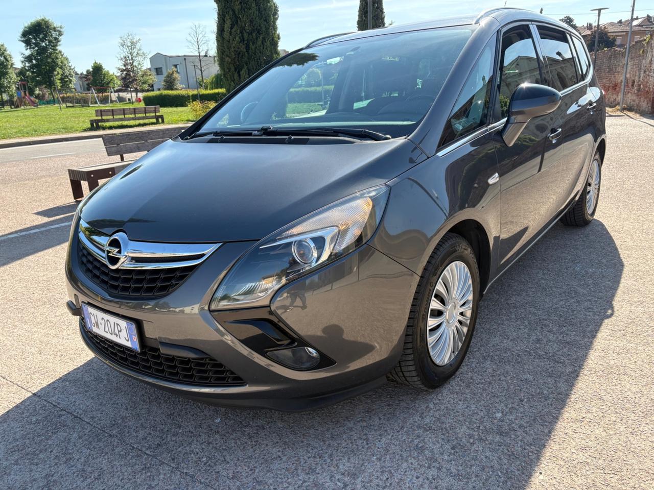 Opel Zafira Tourer 2.0 CDTi 130CV .7posti 2012