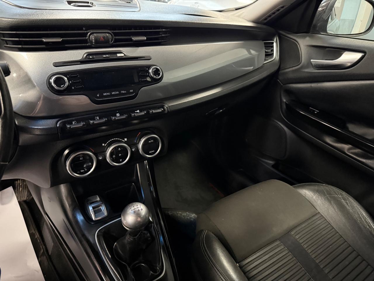 Alfa Romeo Giulietta 2.0 JTDm-2 140 CV Distinctive