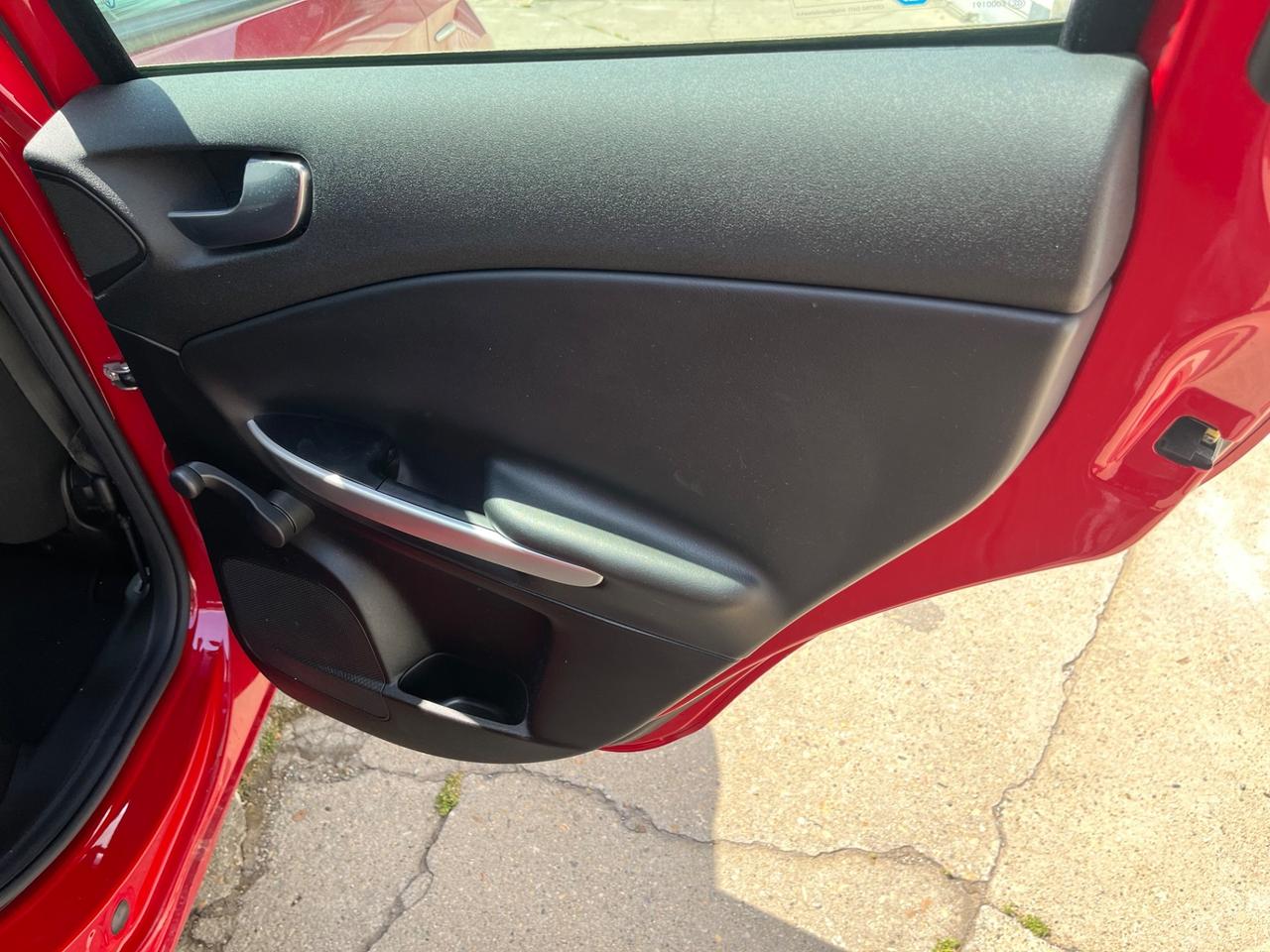 Alfa Romeo Giulietta 1.4 Turbo 105 CV