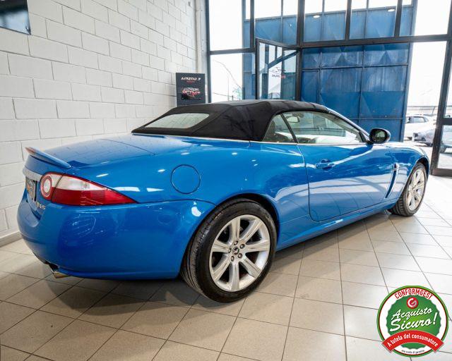 JAGUAR XK 4.2 V8 Convertibile