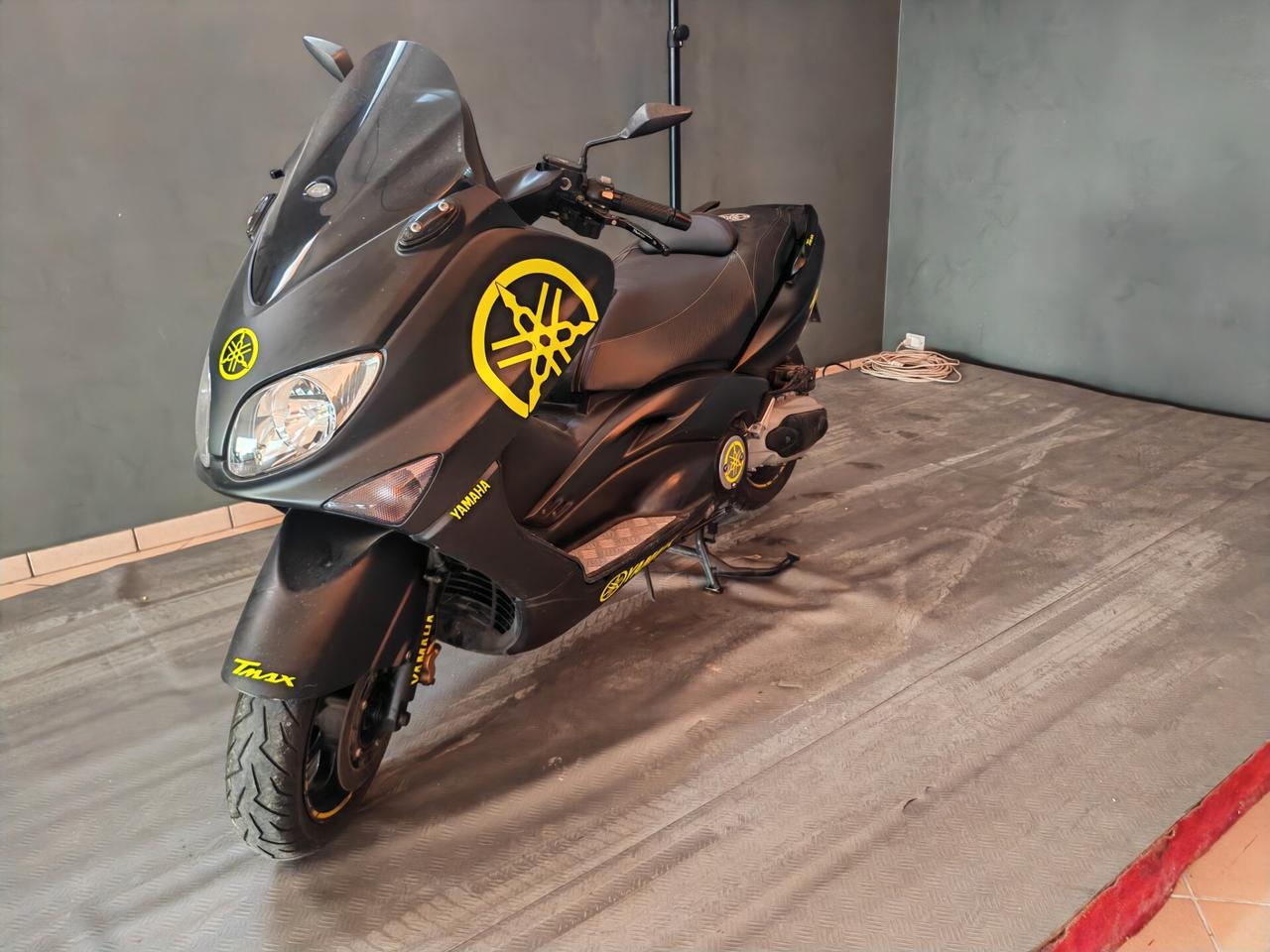 Yamaha T Max Black Max