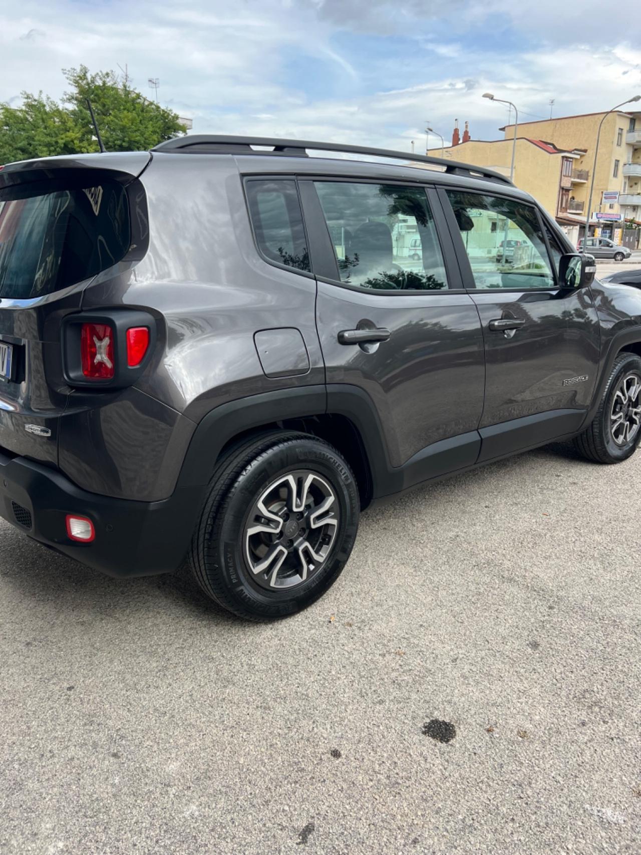 Jeep Renegade 1.6 Mjt DDCT 120 CV Longitude