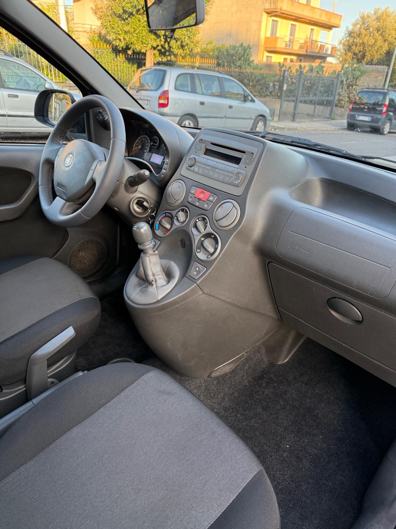 Fiat Panda 1.3 MJT 16V DPF 4x4 Climbing