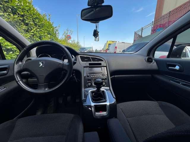 Peugeot 5008 5008 I 2009 1.6 hdi 16v Premium 110cv
