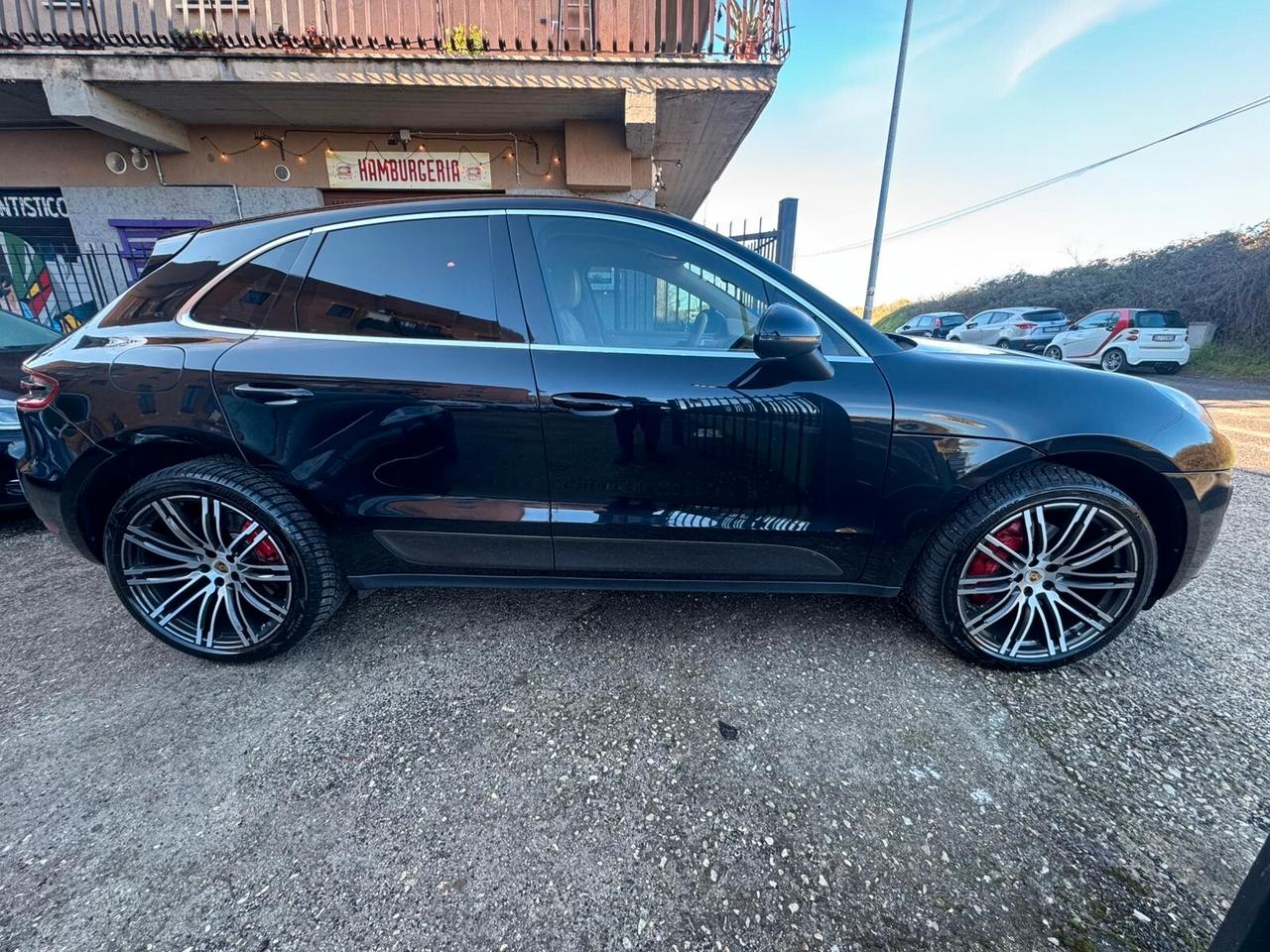 PORSCHE MACAN 3.6 TURBO CON MOTORE NUOVO SOSTITUITO IN PORSCHE ROMA