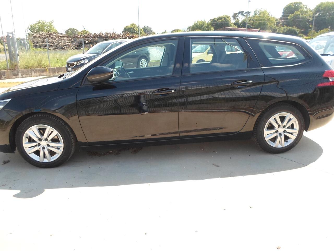 Peugeot 308 BlueHDi 130 S&S SW GT