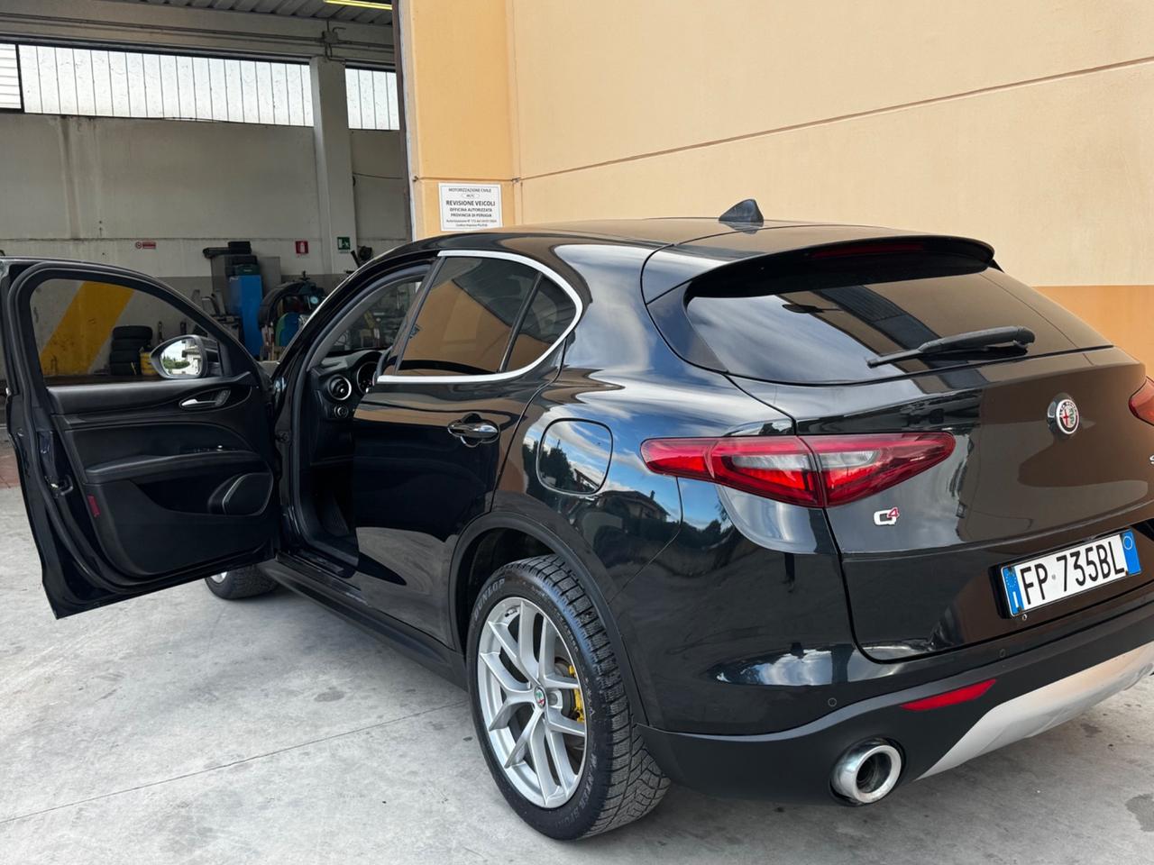 Alfa Romeo Stelvio 2.2 Turbodiesel 180 CV AT8 Q4 Super